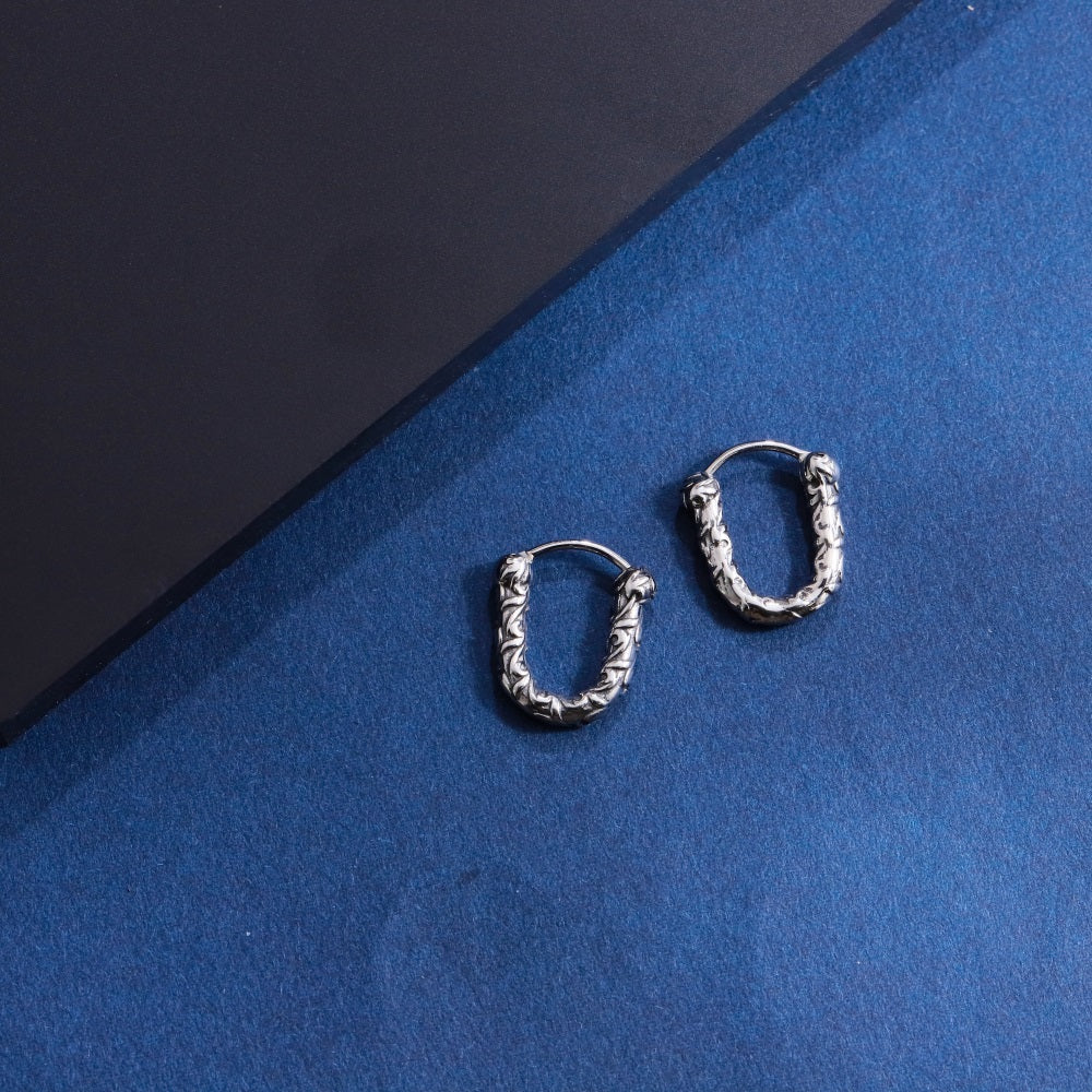 ESS840 STAINLESS STEEL "U" SHAPE EARRING WITH SCROIL