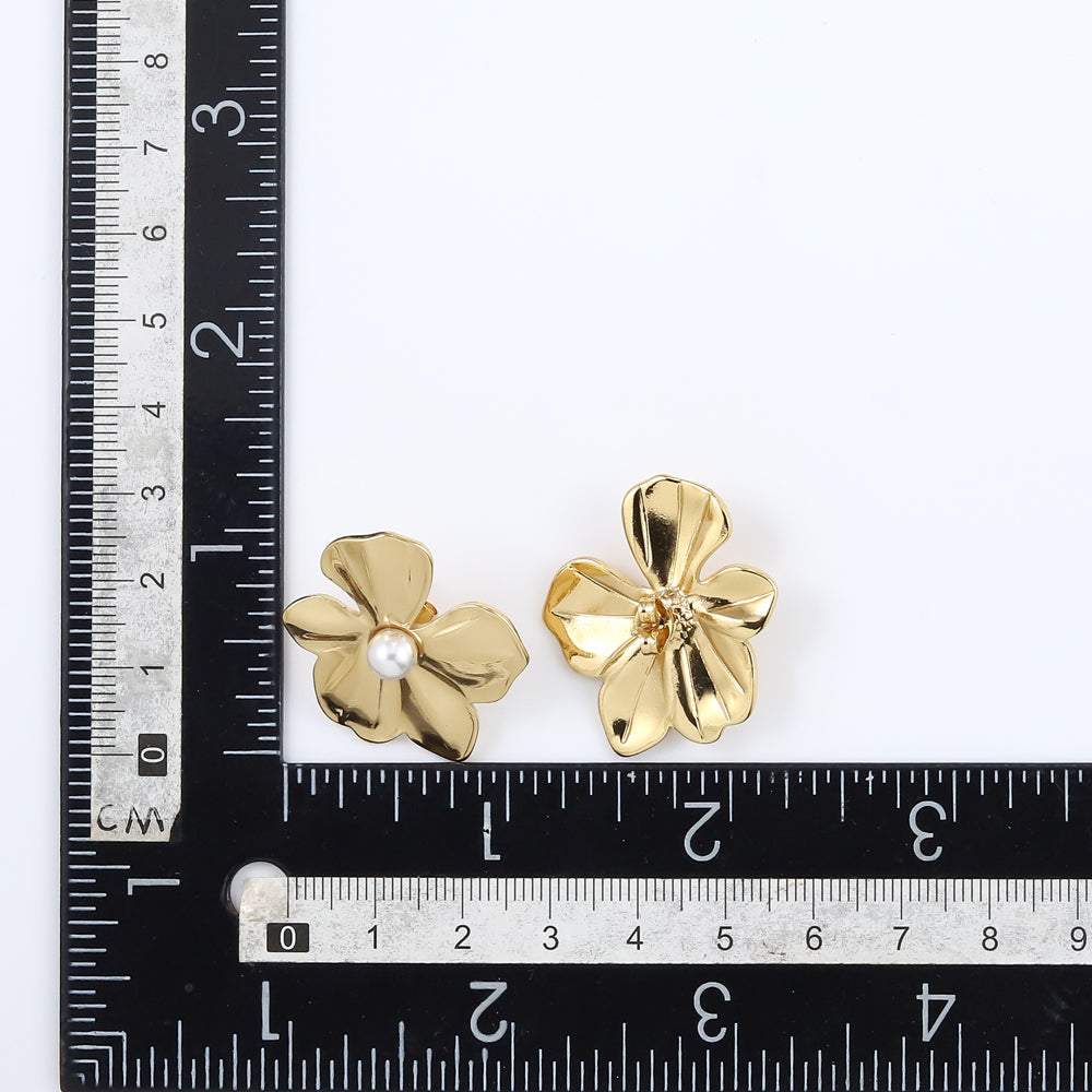 MESS47 STAINLESS STEEL FLOWER EARRING WITH PEARL